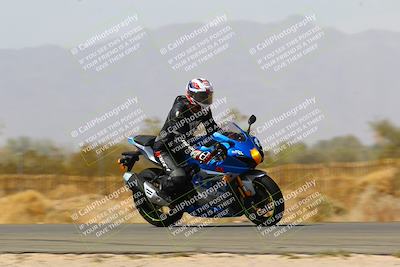 media/Mar-28-2022-Superbike Trackdays (Mon) [[b8603d0f67]]/Open Track Time/Turn 3 Inside/